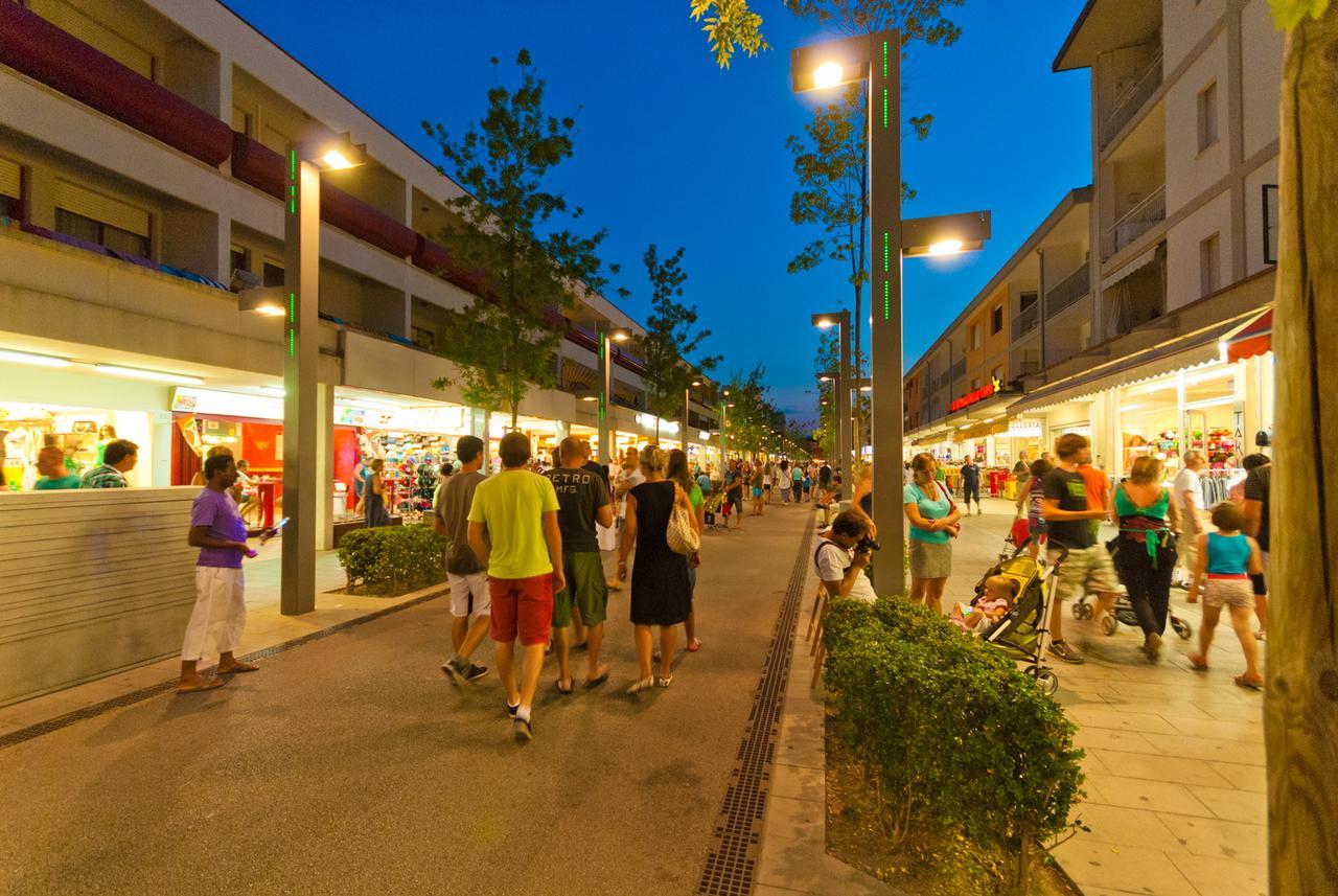 Appartamenti Lira Bibione Exteriér fotografie